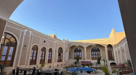 تور اقامتگاه بومگردی نیلوفر آبی یزد