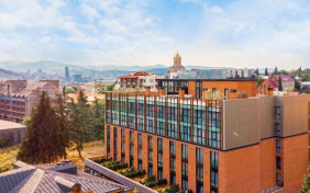 هتل رامادا بای ویندهام  اولد سیتی (Ramada by Wyndham Old City) تفلیس