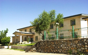 هتل جهانگردی الیگودرز