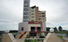 هتل نیلوفر آمل