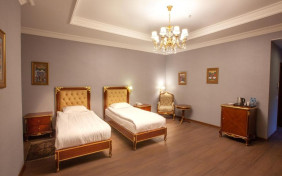 دو تخته استاندارد هتل شاه پالاس (Shah Palace) باکو