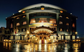 هتل بزرگ بام بروجن