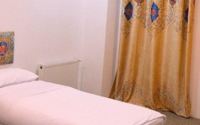 اتاق یک تخته هتل ناکو بوشهر