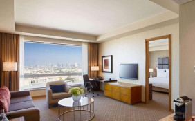 سه تخته کلاسیک هتل سوئیسوتل الغریر (Swissotel AlGhurair) دبی