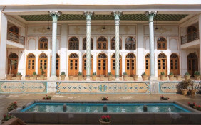 اقامتگاه سنتی خانه کشیش اصفهان