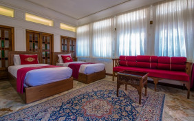 اتاق خلوت (بدون سرویس و حمام اختصاصی ) اقامتگاه سنتی میناس اصفهان