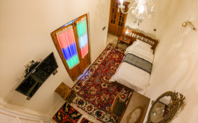 اتاق یک تخته سینگل تاج هتل بوتیک خانه معتمدی اصفهان