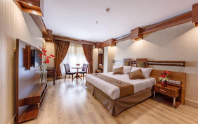 اتاق دو تخته دبل هتل سفیر اصفهان