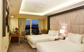 دو تخته استاندارد هتل دابل تری بای هیلتون آلسانجاک (Doubletree by Hilton Alsancak) ازمیر