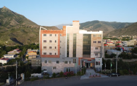 هتل پارادایس کلیبر