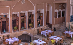 رستوران