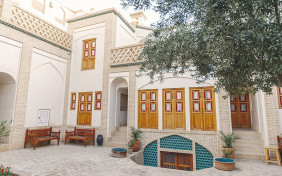 اقامتگاه سنتی بوتیک سرای قجر کاشان 3