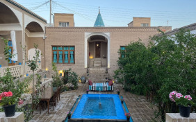 اقامتگاه بومگردی سرای آقا محمد کاشان