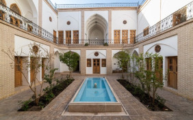 اقامتگاه سنتی سرای عرفانی کاشان