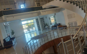 سالن کنفرانس