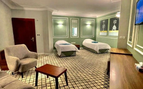 هتل ققنوس کیش 4