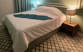 چهار تخته vip هتل ققنوس کیش