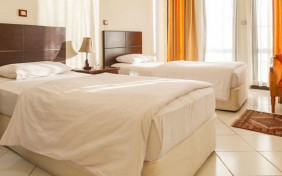 اتاق چهار تخته هتل جام جم کیش