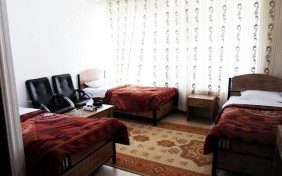 سوئیت سه تخته هتل افشار مهاباد