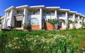 هتل جهانگردی مرند