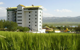 هتل زریوار مریوان