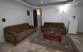 اتاق سه تخته هتل ادریس مشهد