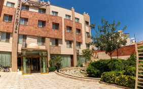 هتل قصر نیلی مشهد