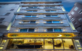 مهمانپذیر مهر و ماه مشهد