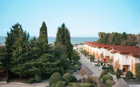 هتل مروارید خزر نور