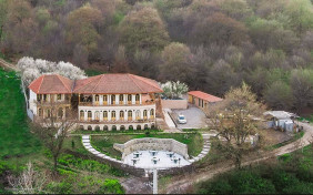 اقامتگاه بومگردی اسپهبدان ( ونوشک ) ساری