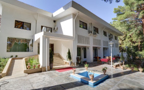 مهمانسرا جهانگردی شاهرود