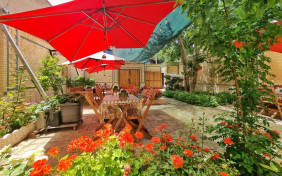 اقامتگاه سنتی سیمرغ شیراز