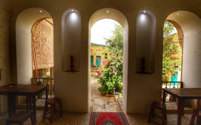 اقامتگاه سنتی عمارت پدری شوشتر 1