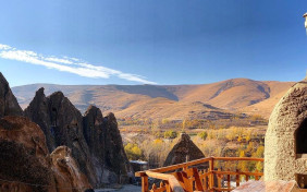 اقامتگاه بومگردی تورال کندوان تبریز