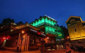 هتل آیوانی (Aivani) تفلیس 1