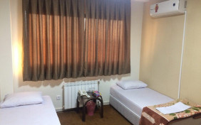 اتاق دو تخته توئین هتل دانش تهران