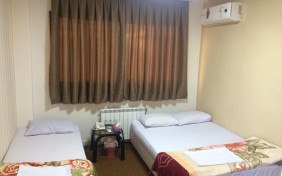 اتاق سه تخته هتل دانش تهران