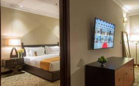 رويال سوئیت یک خوابه دوتخته هتل اسپیناس پالاس تهران