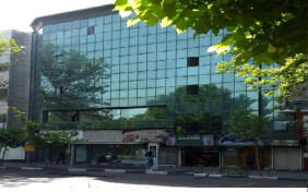 مهمانپذیر کشاورز تهران