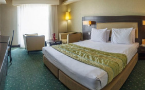 سوئیت دو نفره جونیور هتل اوین تهران