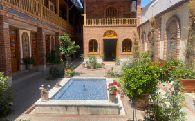 هتل سنتی تخت جمشید تهران