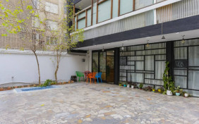 مهمانپذیر ترنج تهران 1