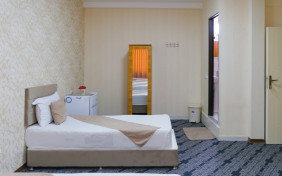 مهمانپذیر ترنج تهران 3