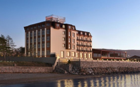 هتل رامادا (Ramada) وان 3