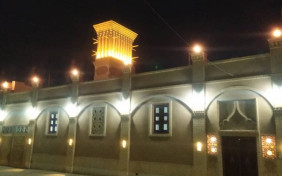 اقامتگاه بومگردی کوچه حنا یزد 1