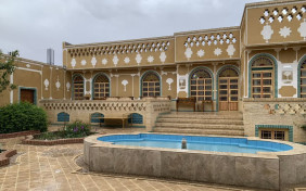 اقامتگاه بومگردی صبا ابرکوه