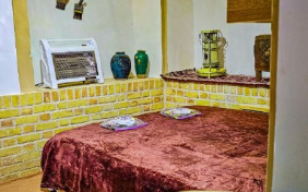 اقامتگاه بومگردی عمارت سرهنگ بادرود 2