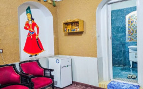 اقامتگاه بومگردی عمارت سرهنگ بادرود 3
