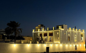 اقامتگاه بومگردی عمارت بیلیارد بوشهر