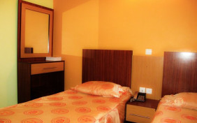 اتاق  دو تخته دبل هتل آپارتمان پاسارگاد بوشهر